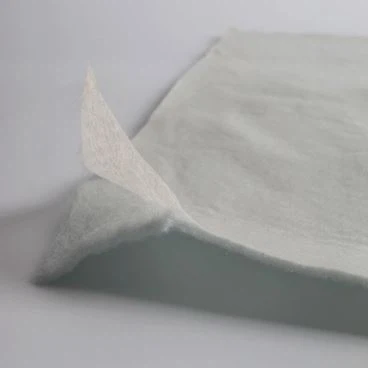 Sestavljena geomembrana